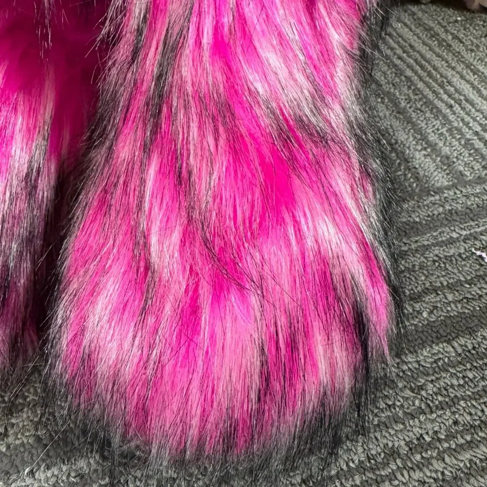Women’s Hot Pink Faux Fur Boots Plush Winter Round Toe Furry Boots EU 39.5 New